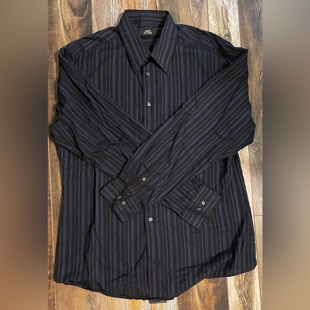 Dress/Casual Shirt